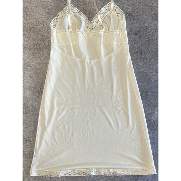 Vintage Vanity Fair White Slip Dress - Picture 4 of 6